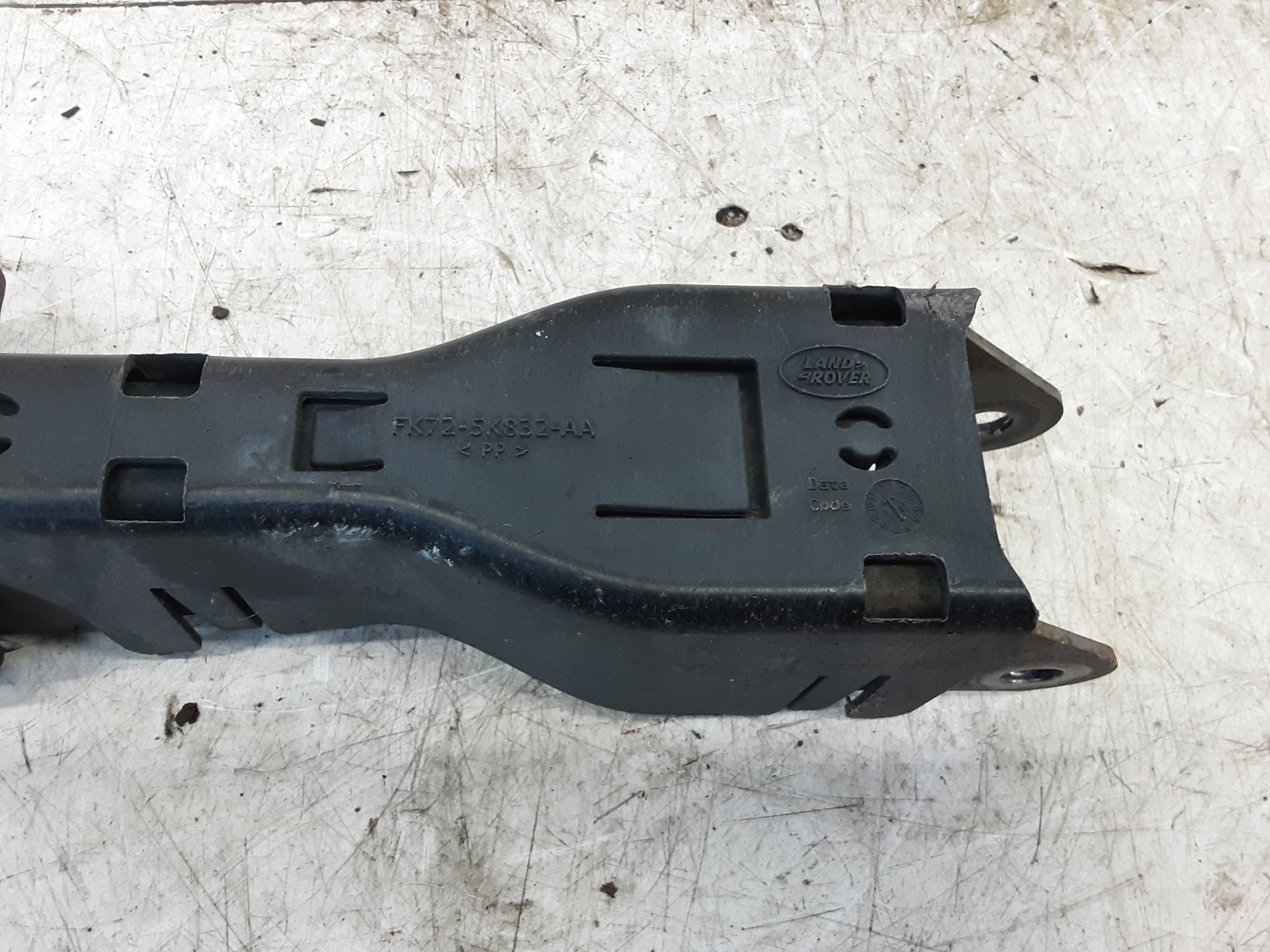 DRAAGARM ACHTER RECHTS