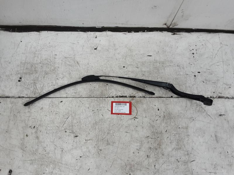 BRAS D'ESSUIE-GLACE AVANT GAUCHE Land Rover DISCOVERY SPORT (1) 14 - 5/2019