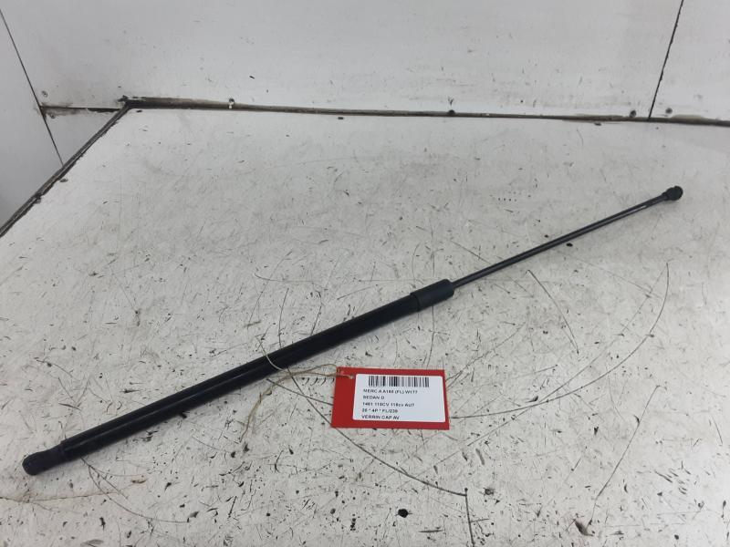 DRUKVEER MOTORKAP Mercedes-Benz A W177 18 - 2/23