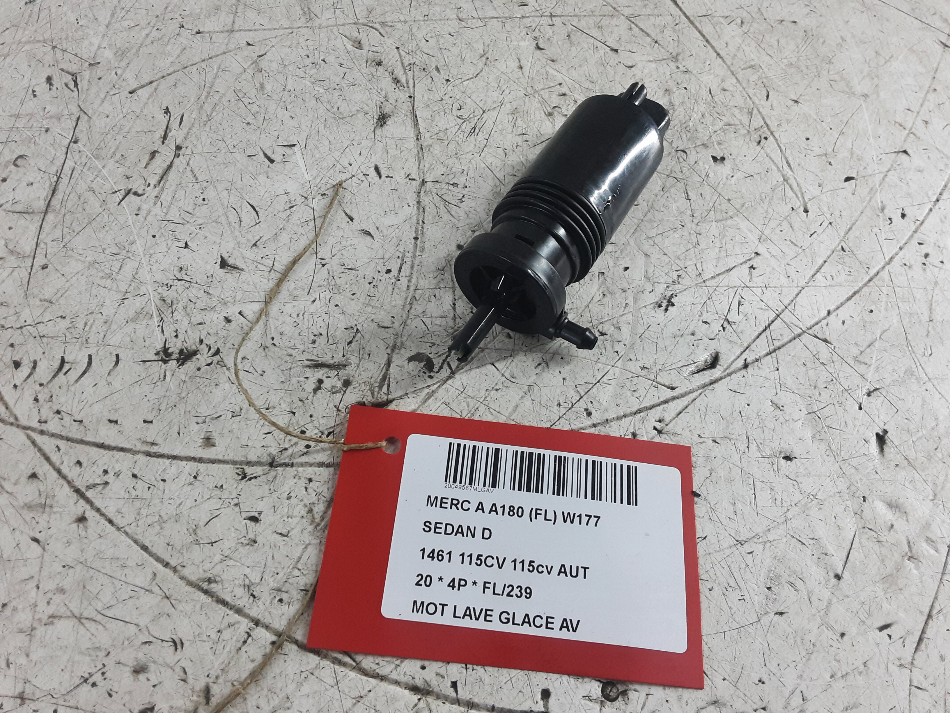 MOTEUR DE LAVE-GLACE AVANT