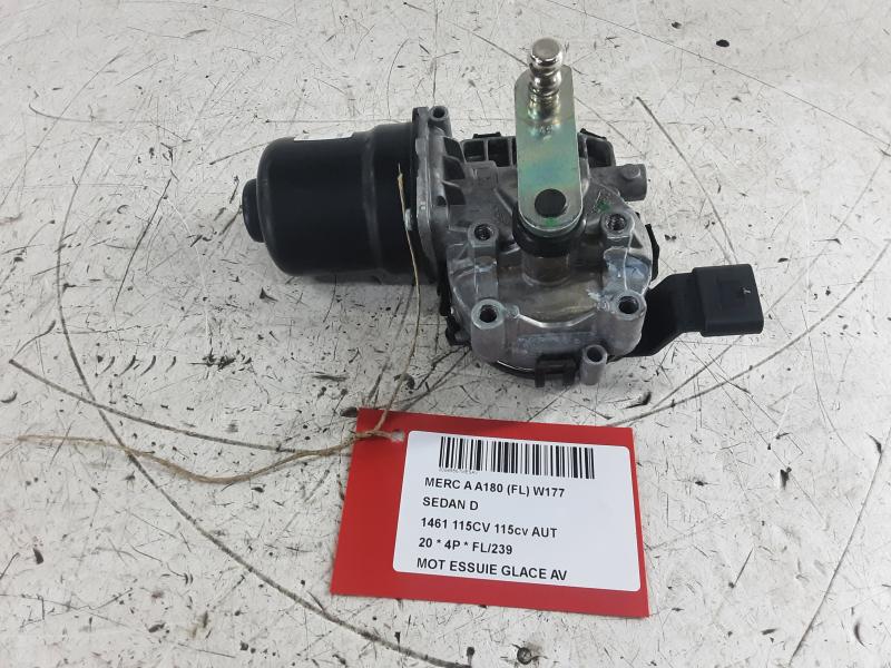 SCHEIBENWISCHERMOTOR VORNE Mercedes-Benz A W177 18 - 2/23