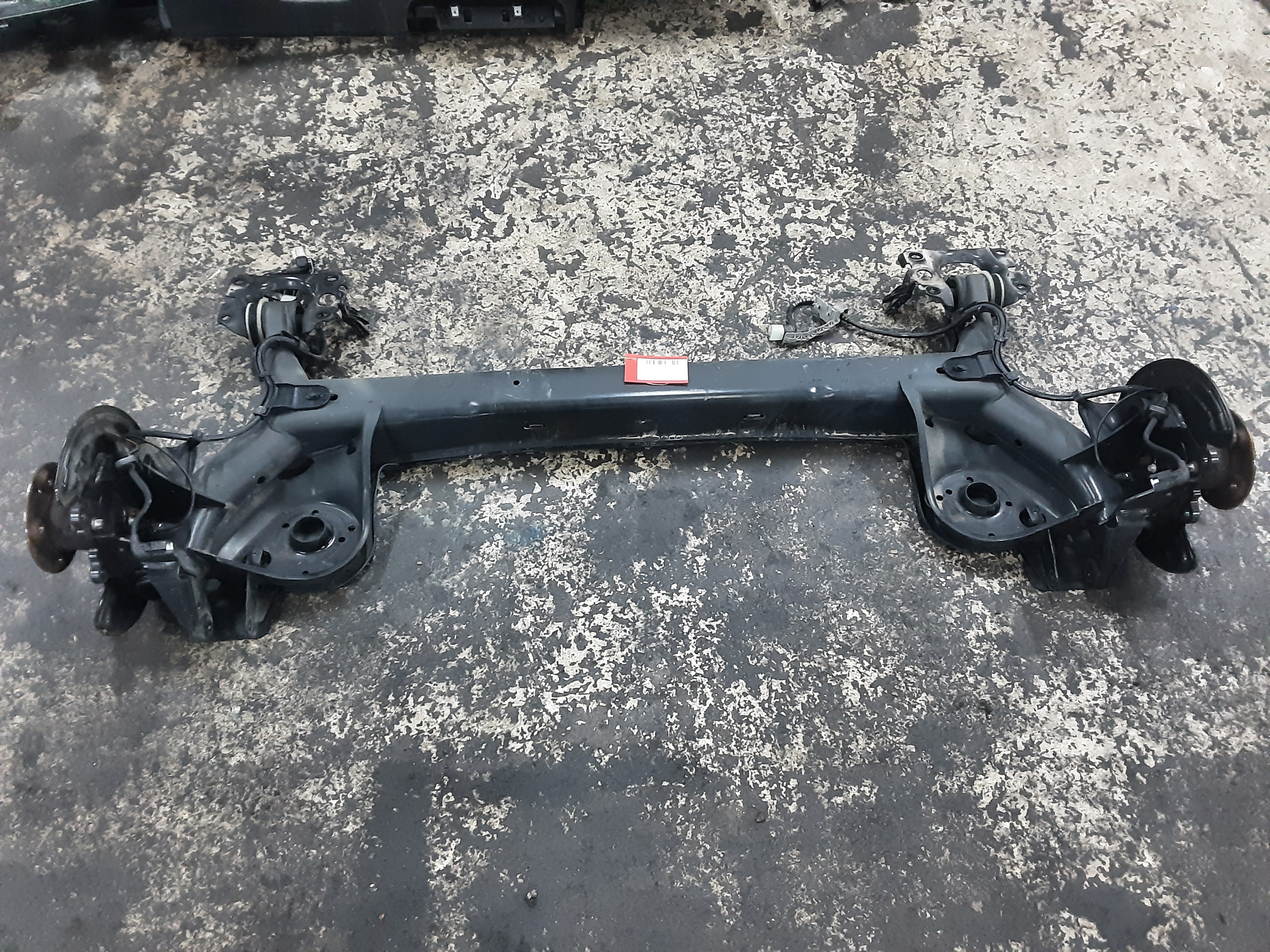 TRAIN ARRIERE Mercedes-Benz A W177 18 - 2/23