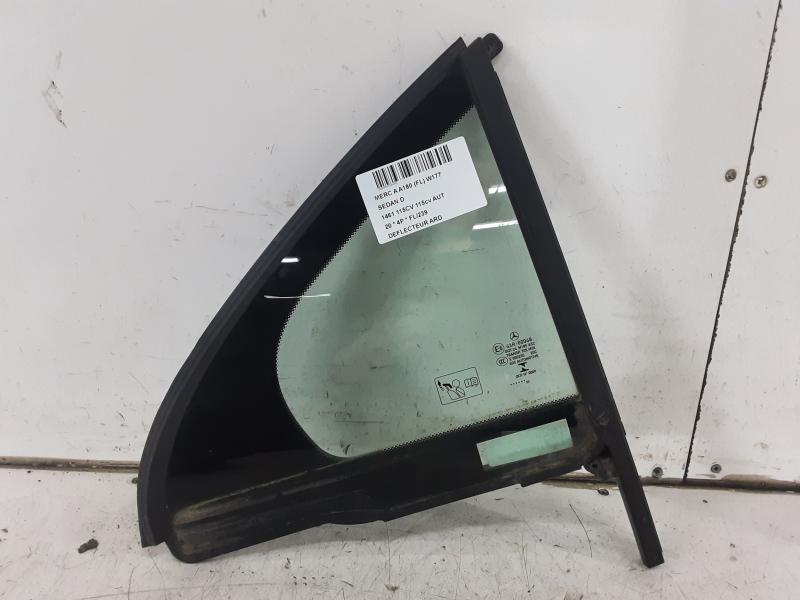 ZIJRUIT ACHTER RECHTS Mercedes-Benz A W177 18 - 2/23