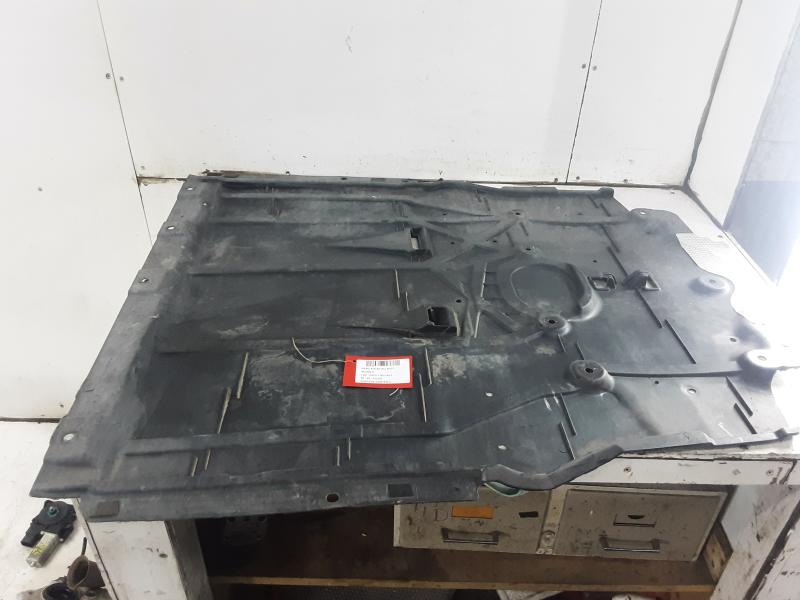 CARTER DEKSEL MIDDEN Mercedes-Benz A W177 18 - 2/23