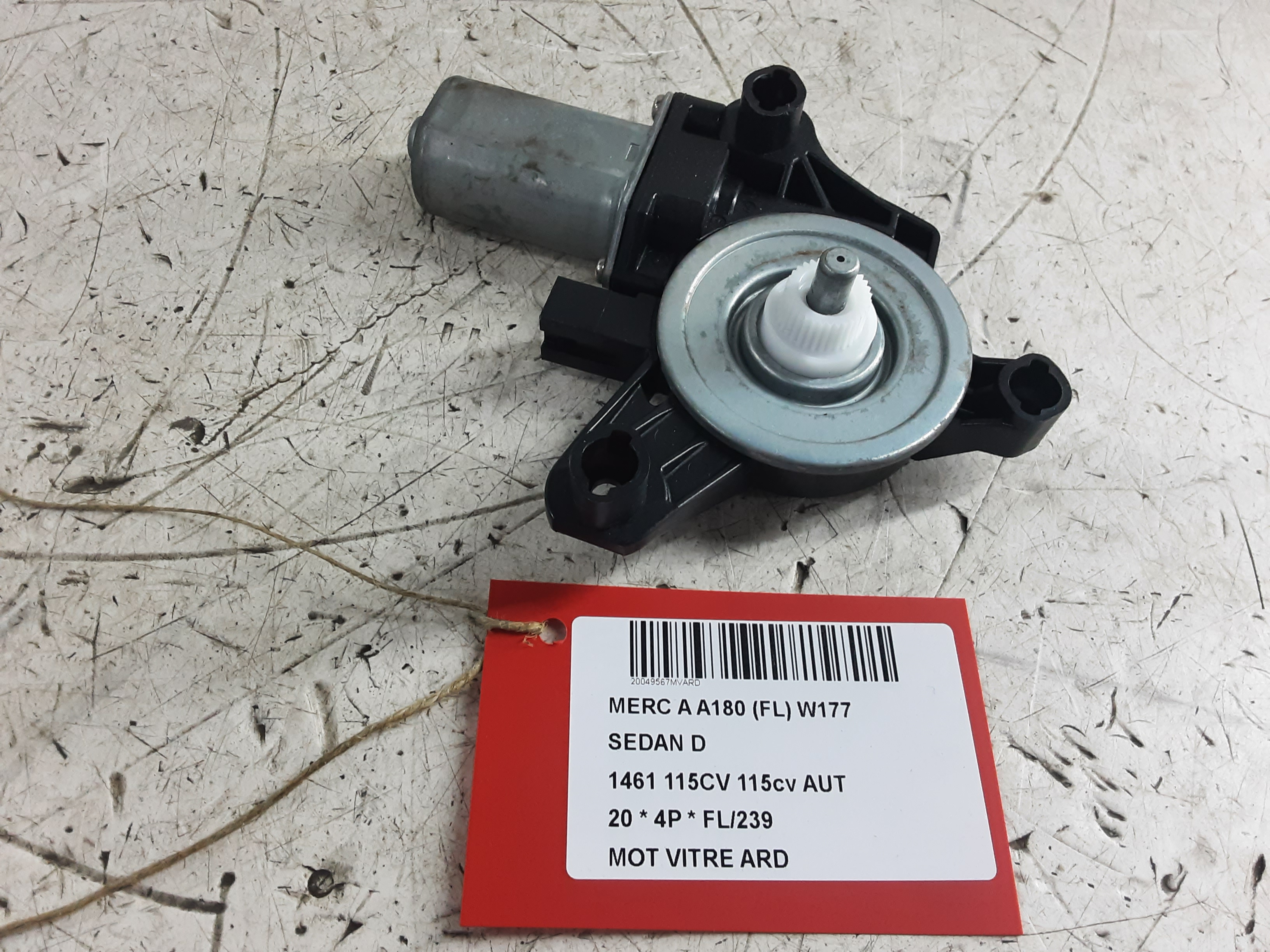 MOTEUR DE VITRE DE PORTE ARRIERE DROITE