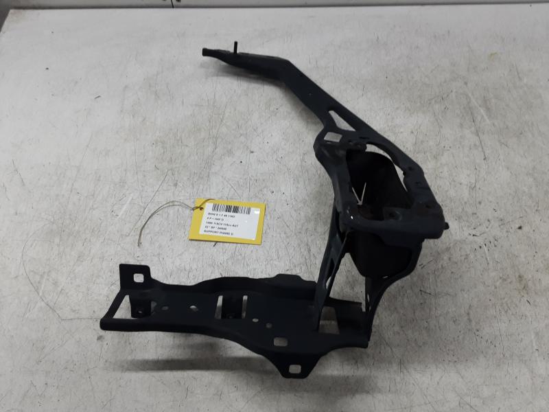 SUPPORT DE PHARE AVANT DROIT Bmw 1 F40 7/19+