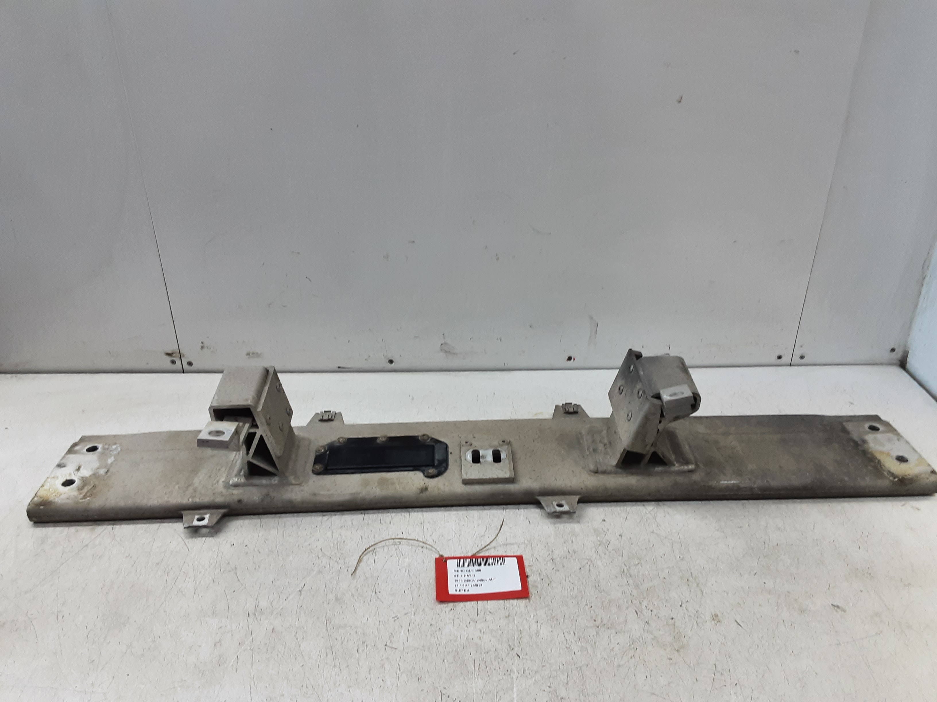 GEARBOX MOUNT