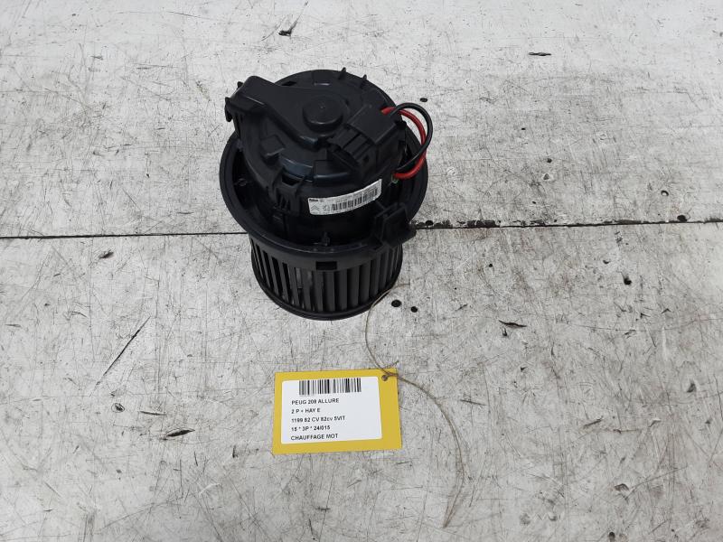 MOTOR VERWARMING Peugeot 208 8/15 - 20