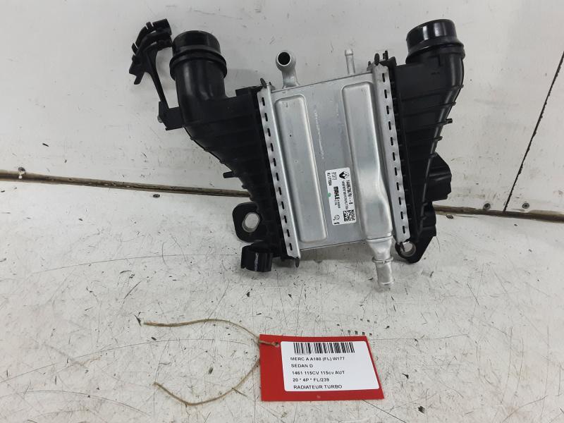 RADIATEUR DE TURBO Mercedes-Benz A W177 18 - 2/23