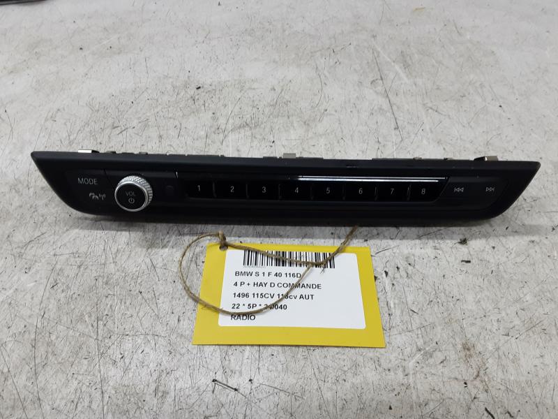 RADIO Bmw 1 F40 7/19+