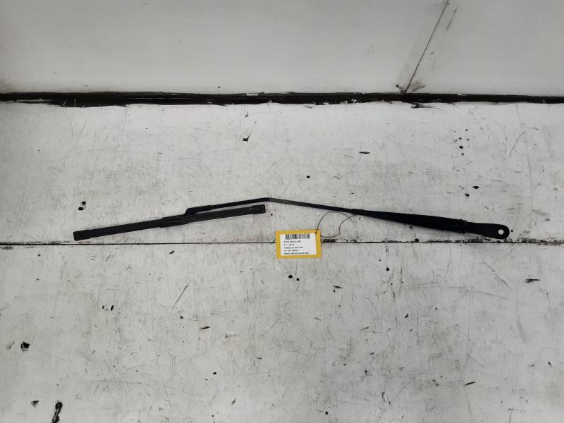 RUITENWISSERARM RECHTS VOOR Peugeot 208 8/15 - 20