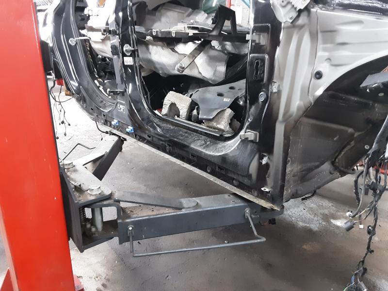 DREMPEL RECHTS Bmw 1 F40 7/19+