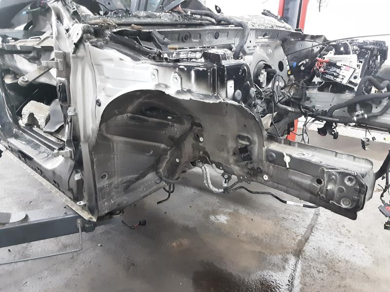BINNENSPATBORD VOOR RECHTS Bmw 1 F40 7/19+