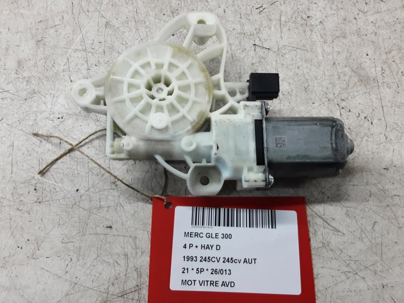 MOTEUR DE VITRE DE PORTE AVANT DROITE Mercedes-Benz GLE W167/C167 19+