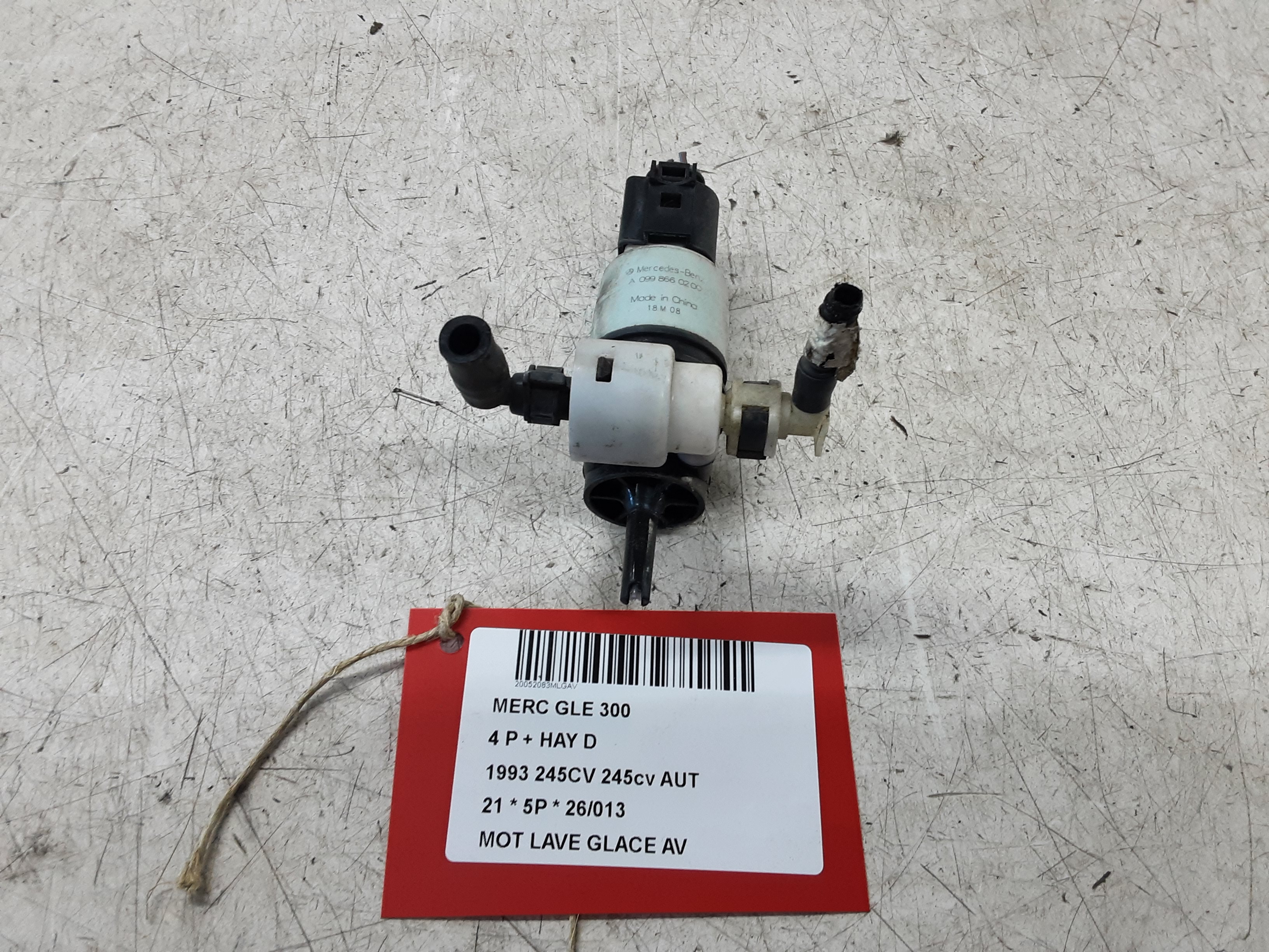 MOTOR RUITENWASSERS VOOR
