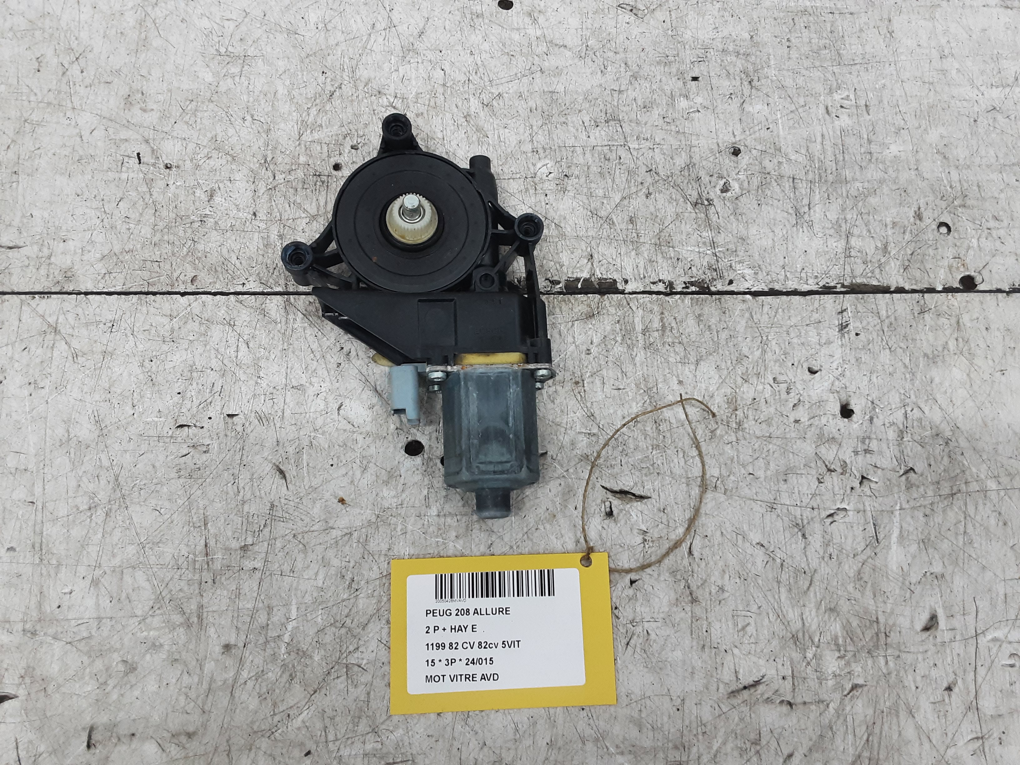 MOTOR RUITMECHANISME VOOR RECHTS