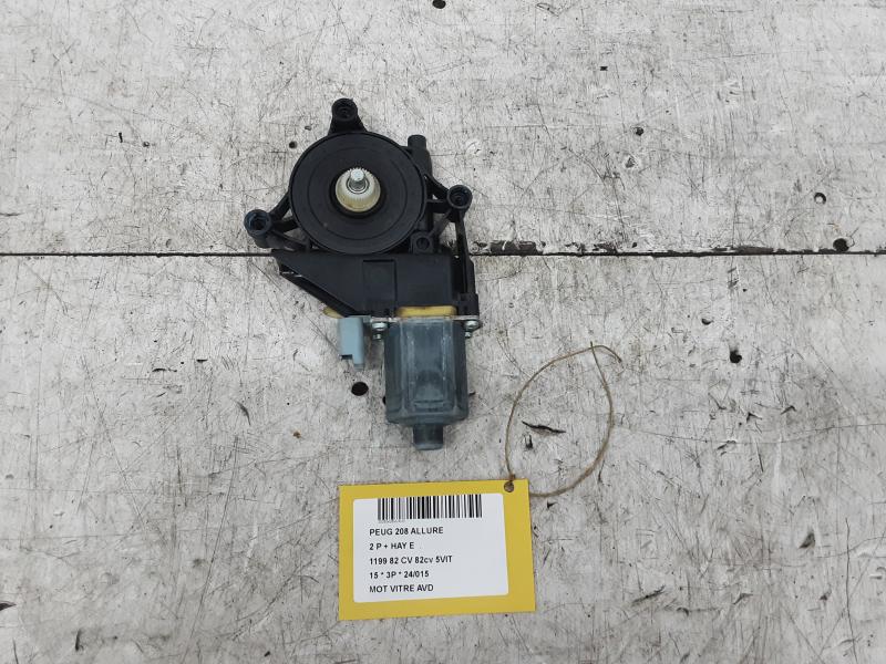 MOTOR RUITMECHANISME VOOR RECHTS Peugeot 208 8/15 - 20
