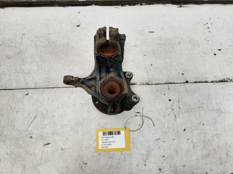 WIELNAAF VOOR LINKS Peugeot 208 8/15 - 20