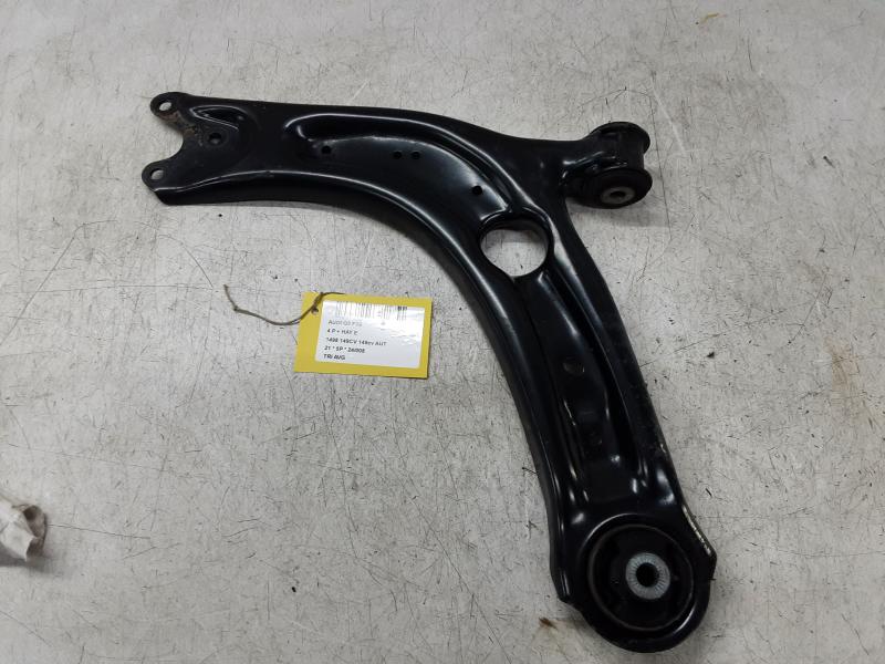 DRAAGARM VOOR LINKS Audi Q3 11/18+