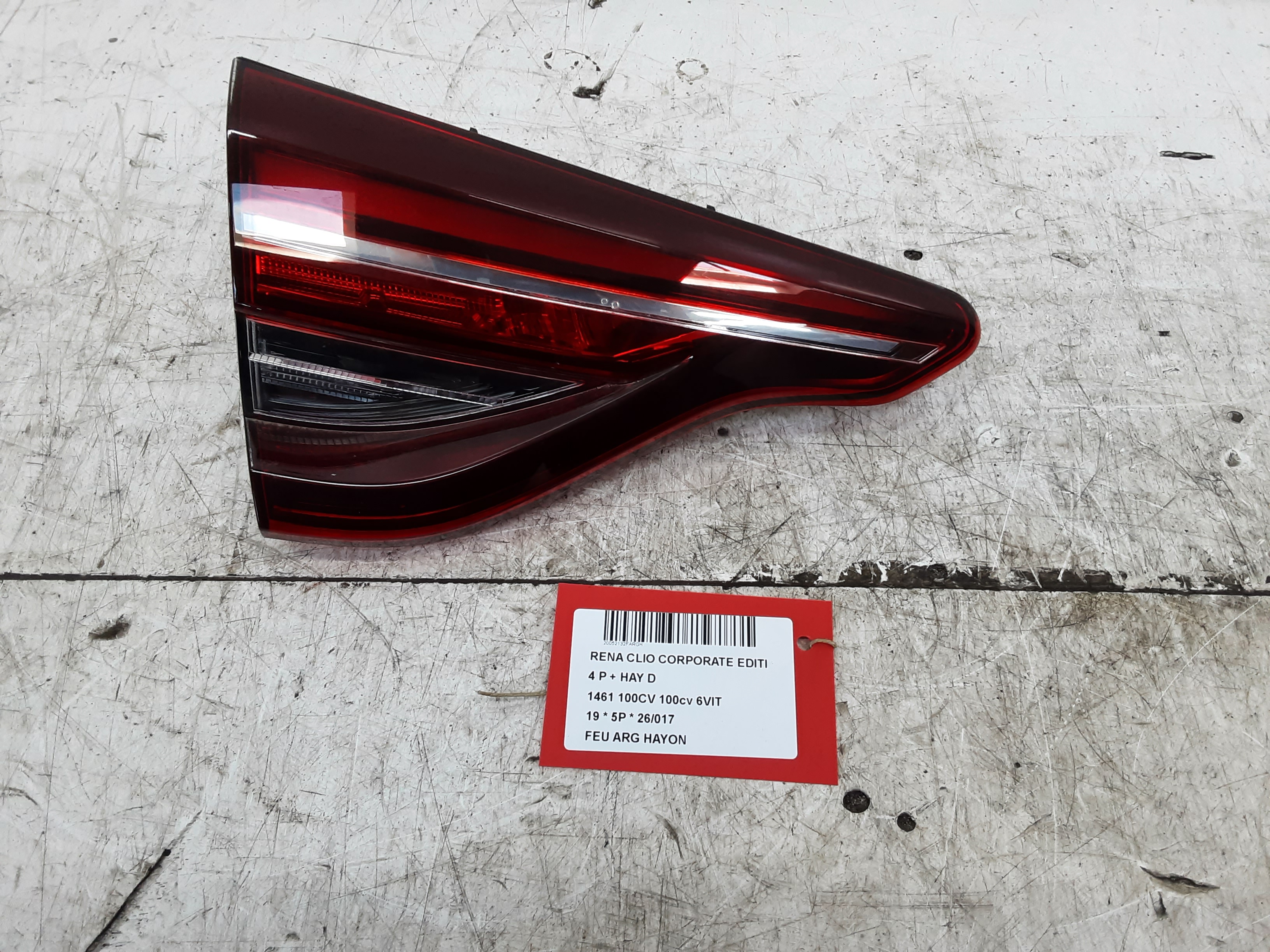 LICHT ACHTERKLEP LINKS Renault CLIO V 06/19+