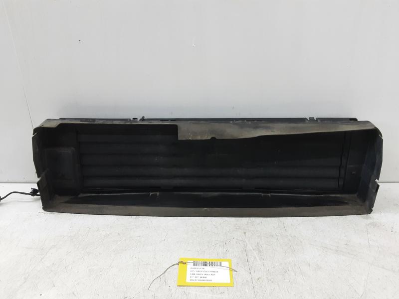 COOLER GRILLE SHUTTER Audi Q3 11/18+