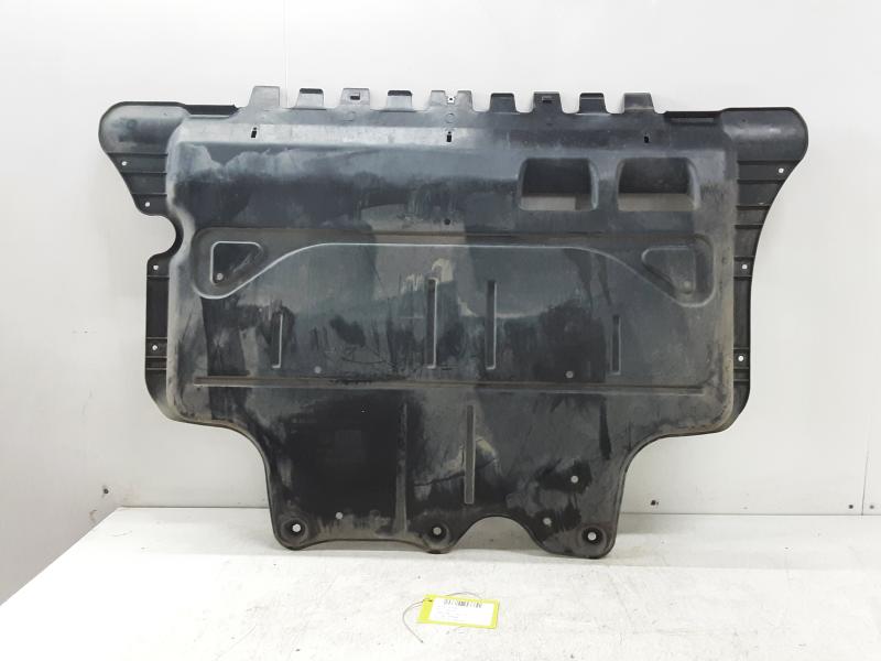 CARTER DEKSEL MIDDEN Audi Q3 11/18+