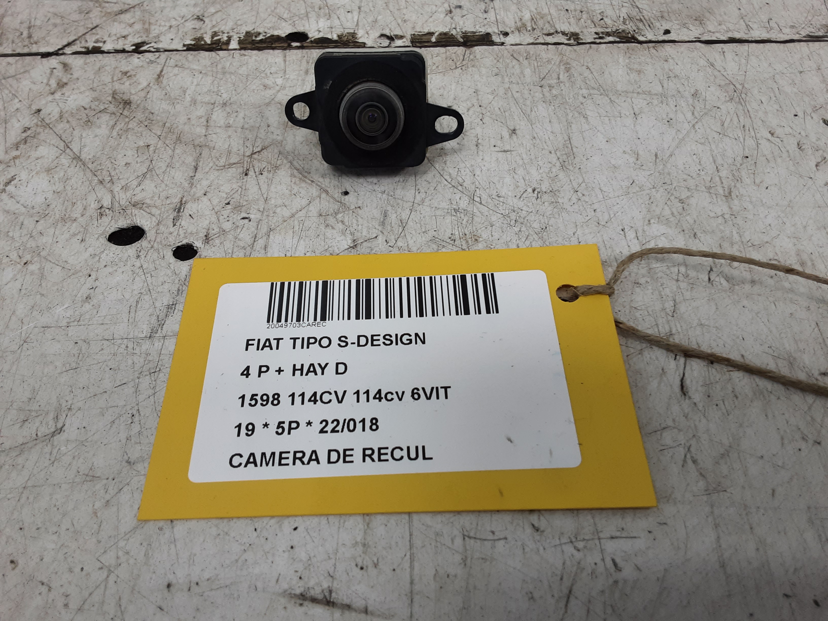 REVERSING CAMERA
