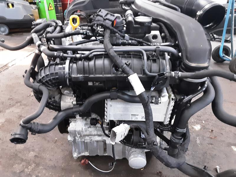 ENGINE Audi Q3 11/18+