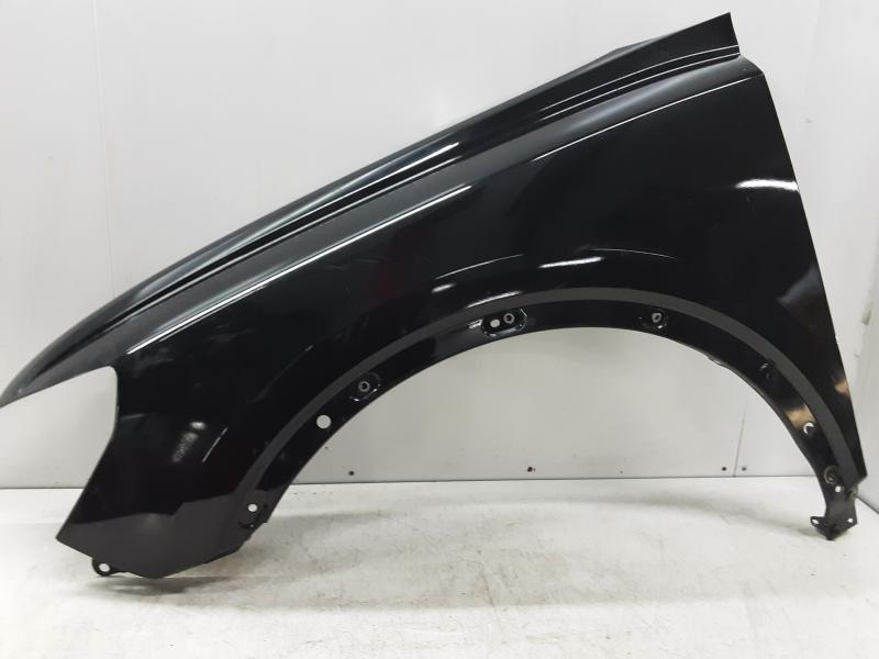 KOTFLÜGEL LINKS Audi Q3 11/18+