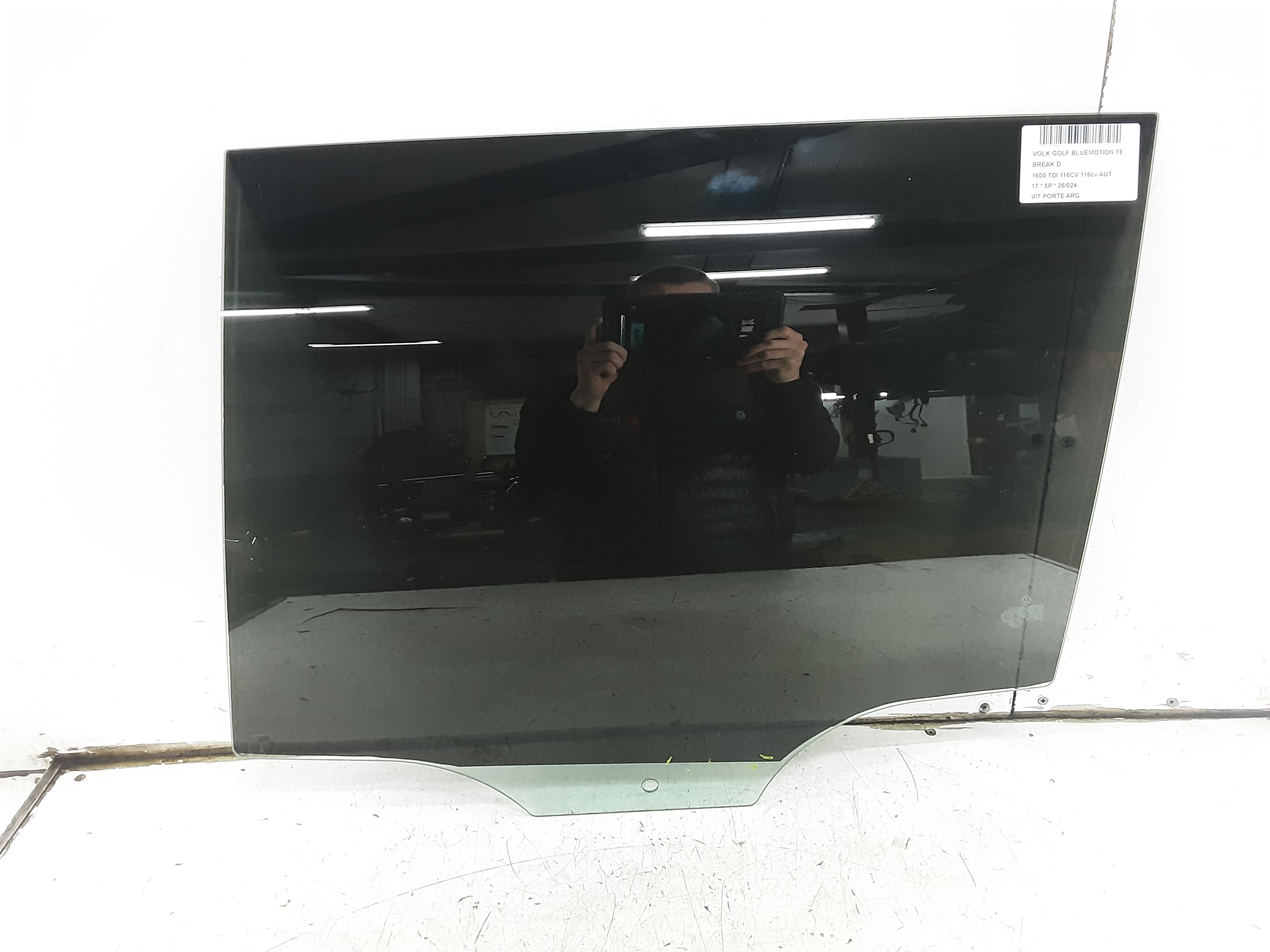VITRE DE PORTE ARRIERE GAUCHE Vw GOLF VII 1/17 - 2/20 FaceLift