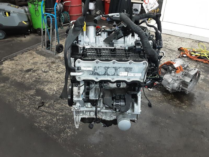 ENGINE Vw GOLF VIII 2/20+
