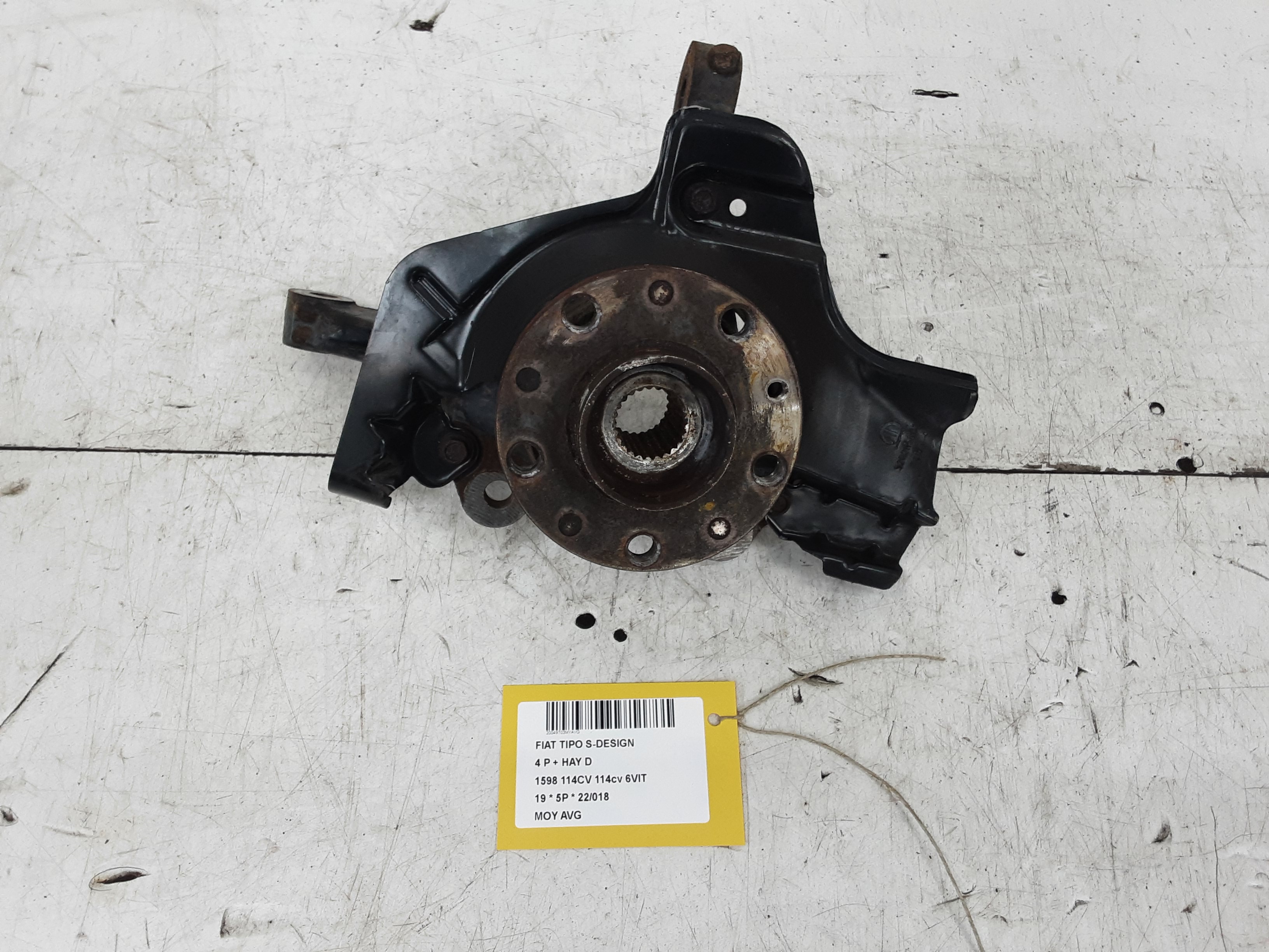 FRONT WHEEL HUB LEFT