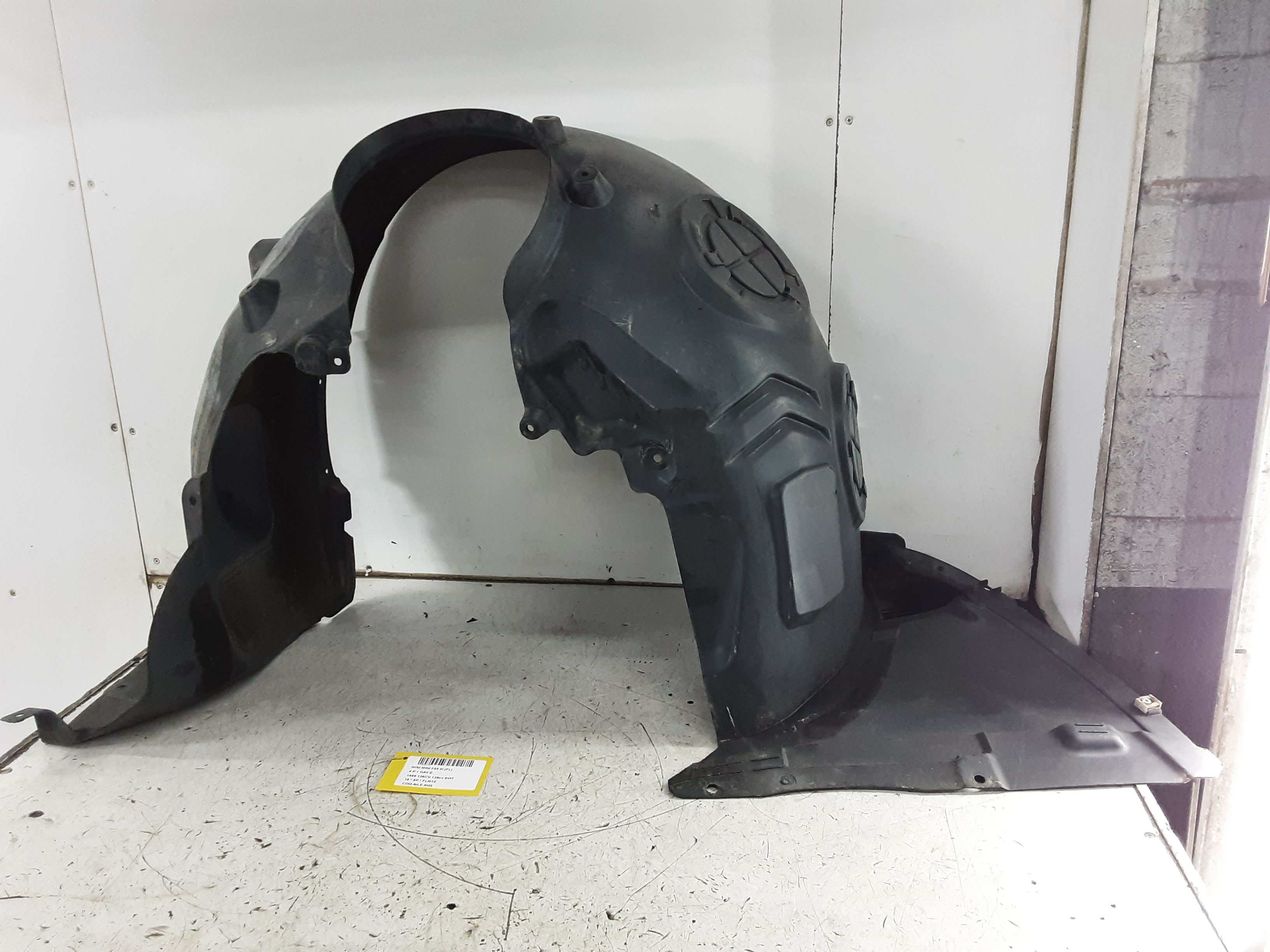 INNER FENDER LEFT FRONT