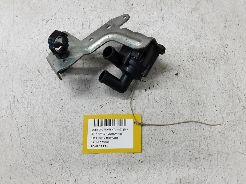 POMPE A EAU Volvo V60 08/18+