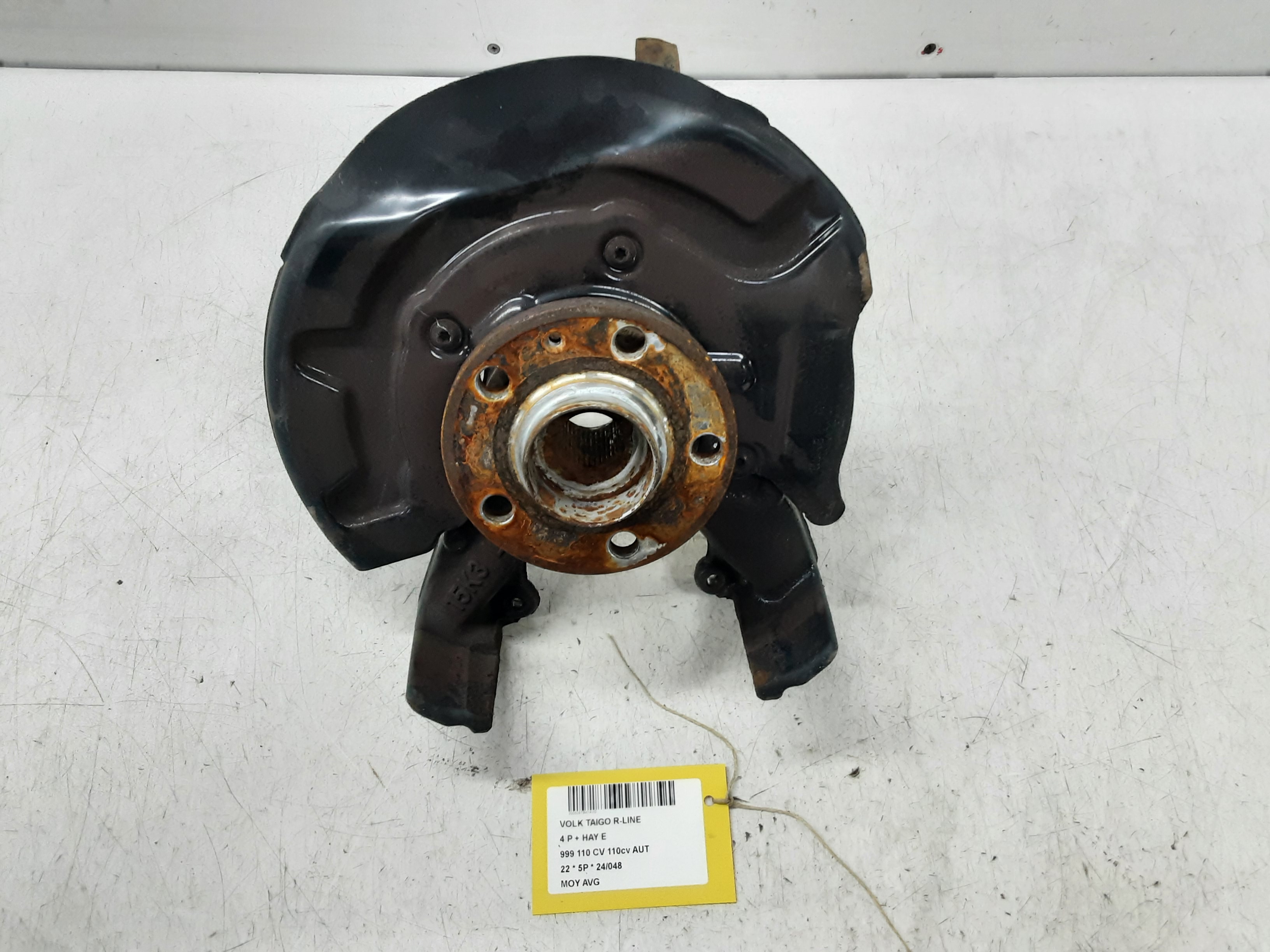 FRONT WHEEL HUB LEFT