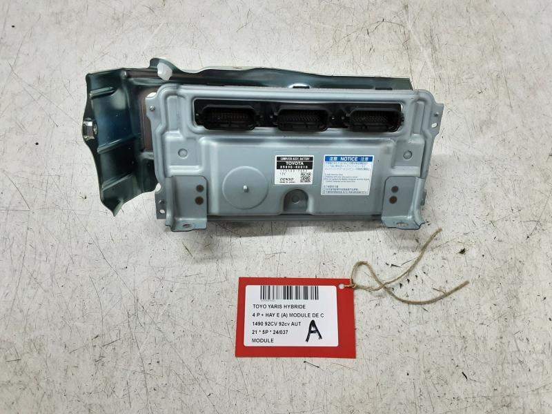 MODULE Toyota YARIS (6) 2/20+