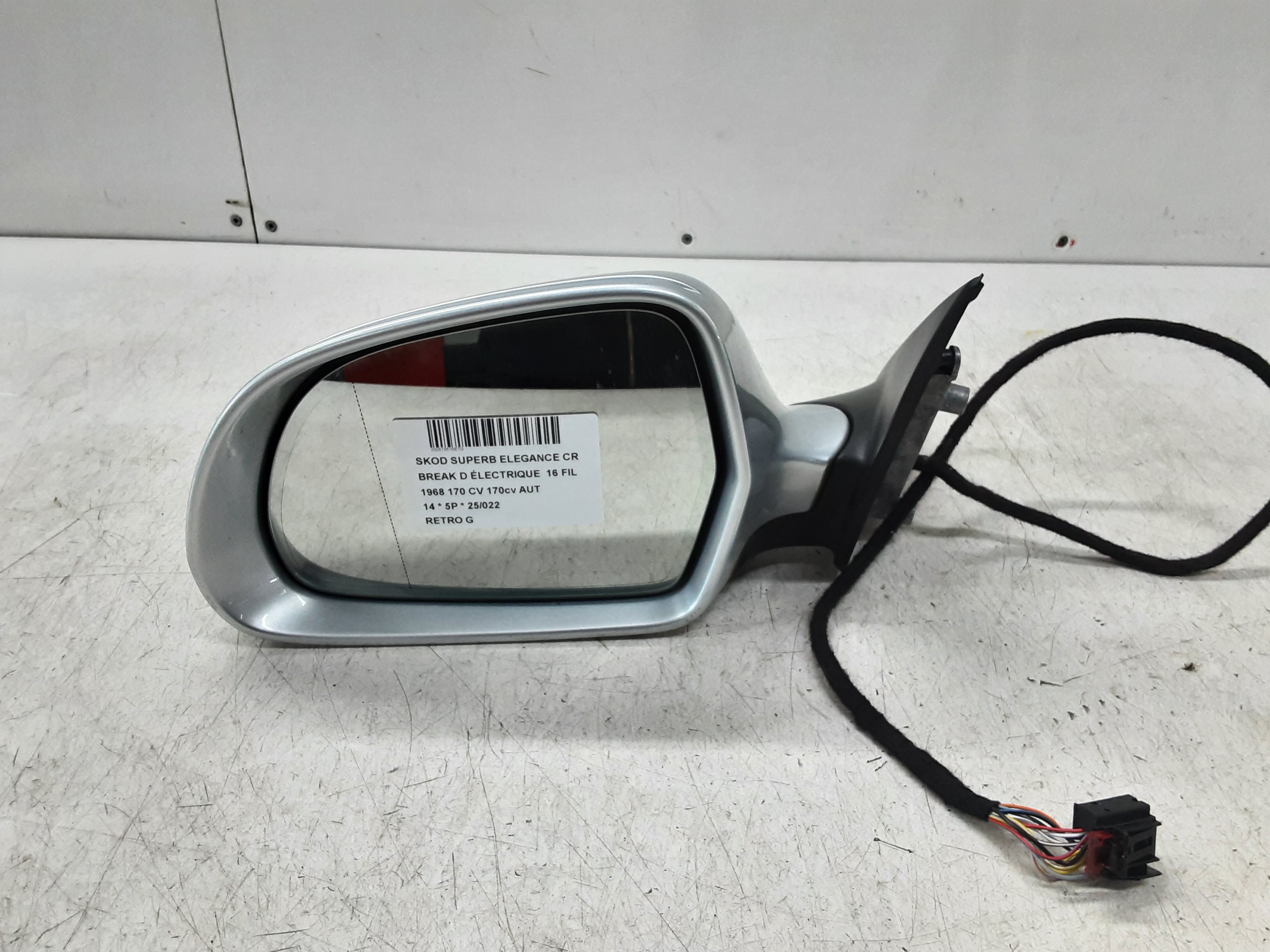 WING MIRROR LEFT Skoda SUPERB B6 (3T) 5/13 - 15