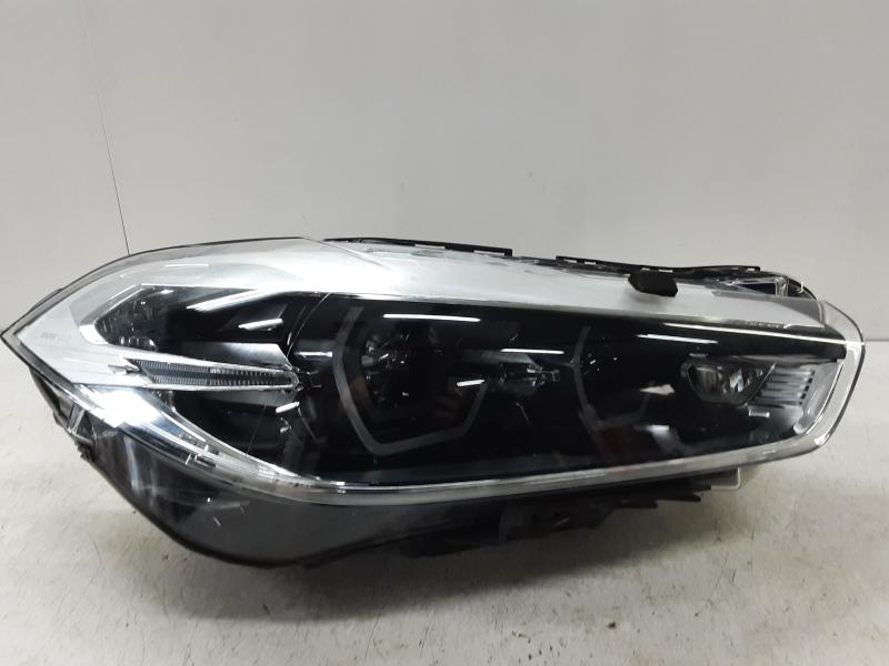 KOPLICHT VOOR RECHTS Bmw X 2 F39 03/18+