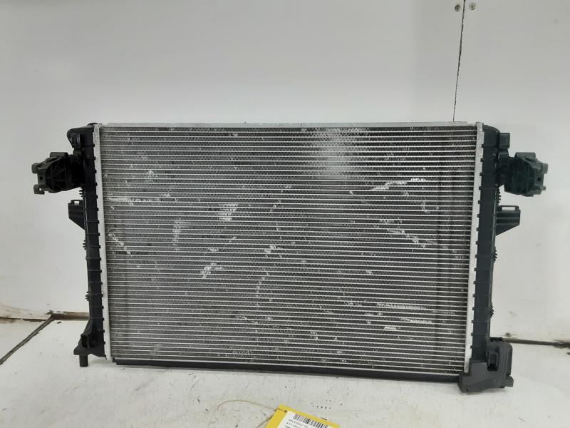 RADIATEUR Vw GOLF VIII 2/20+