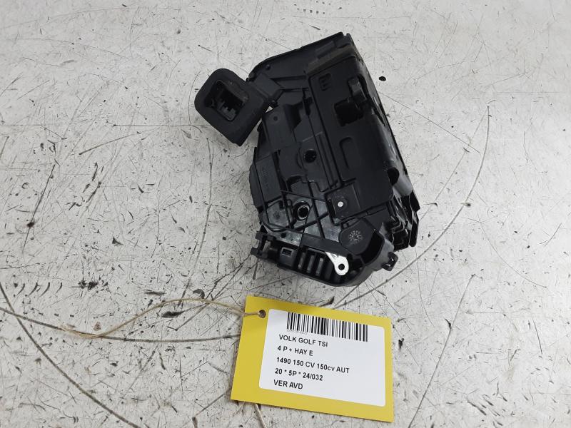 VERGRENDELING VOOR RECHTS Vw GOLF VIII 2/20+
