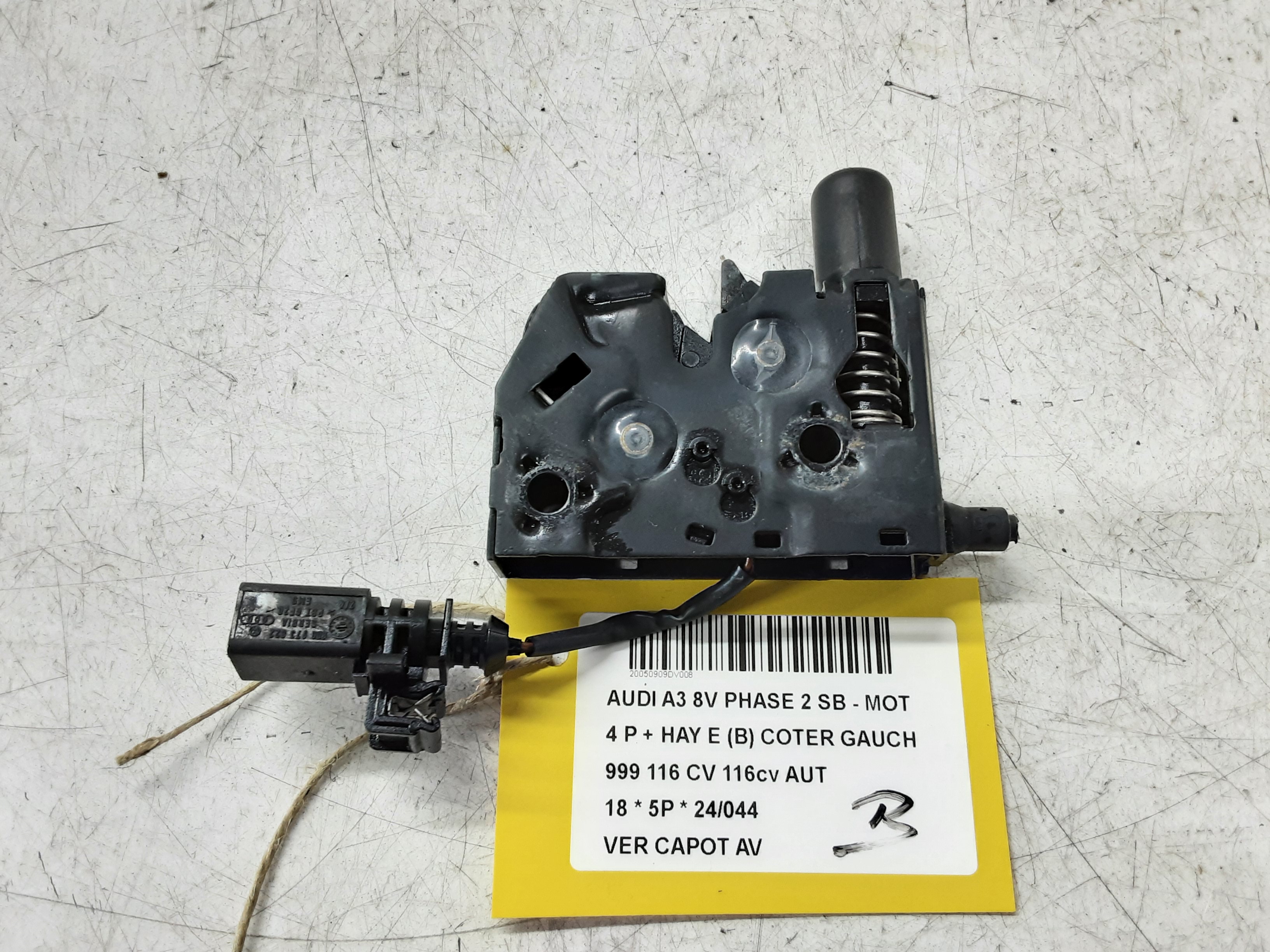 VERGRENDELING MOTORKAP