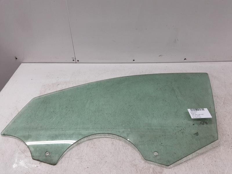 VITRE DE PORTE AVANT GAUCHE Skoda RAPID 12/12 - 5/17
