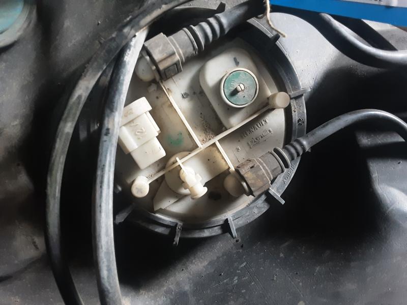 DIPSTICK Renault TRAFIC 9/06 - 14