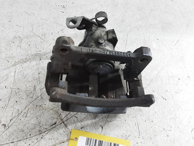REMKLAUW ACHTER LINKS Vw TRANSPORTER T6 6/15+