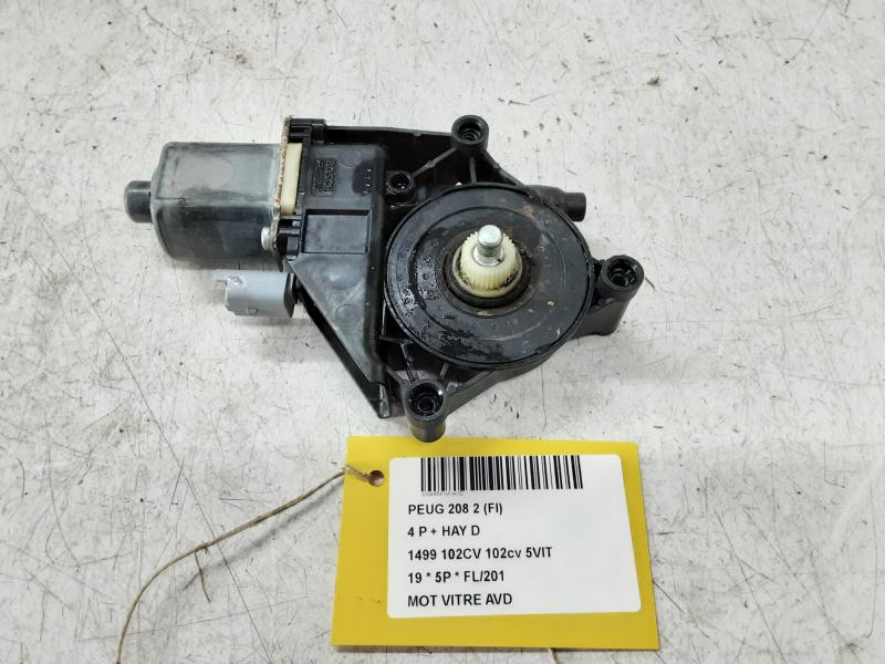 MOTOR RUITMECHANISME VOOR RECHTS Peugeot 208 8/15 - 20