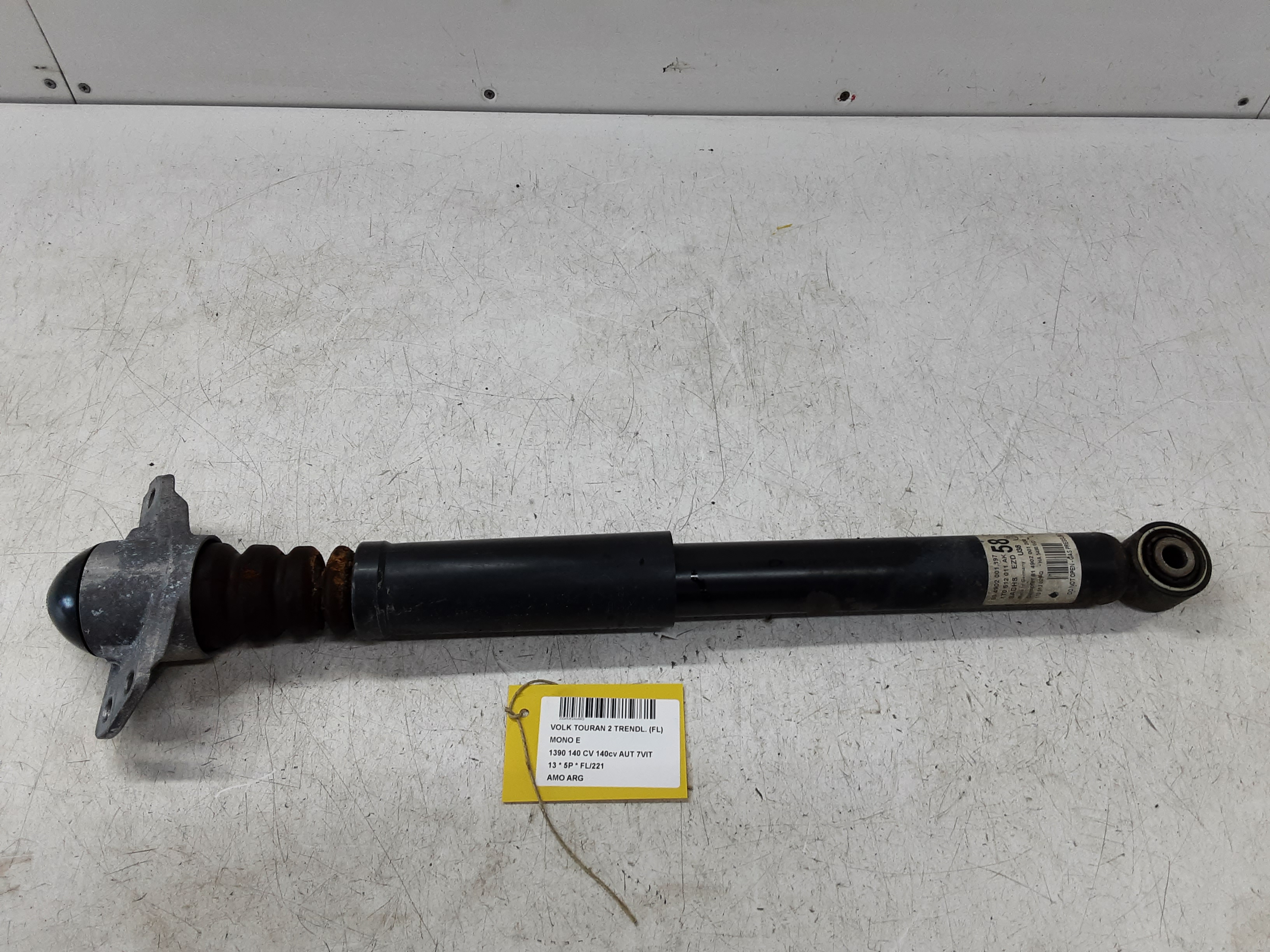 REAR SHOK ABSORBER LEFT