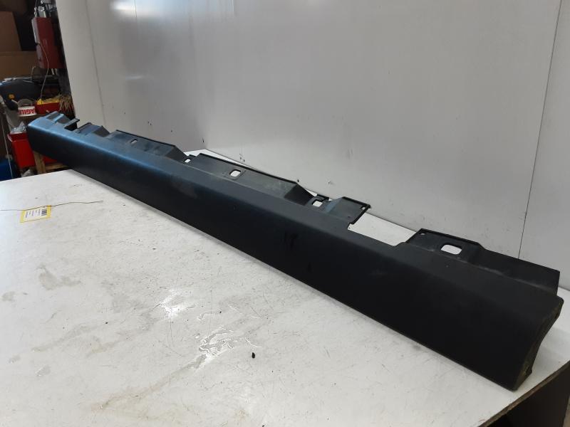 JUPE LATERALE GAUCHE Mercedes-Benz A W177 18 - 2/23