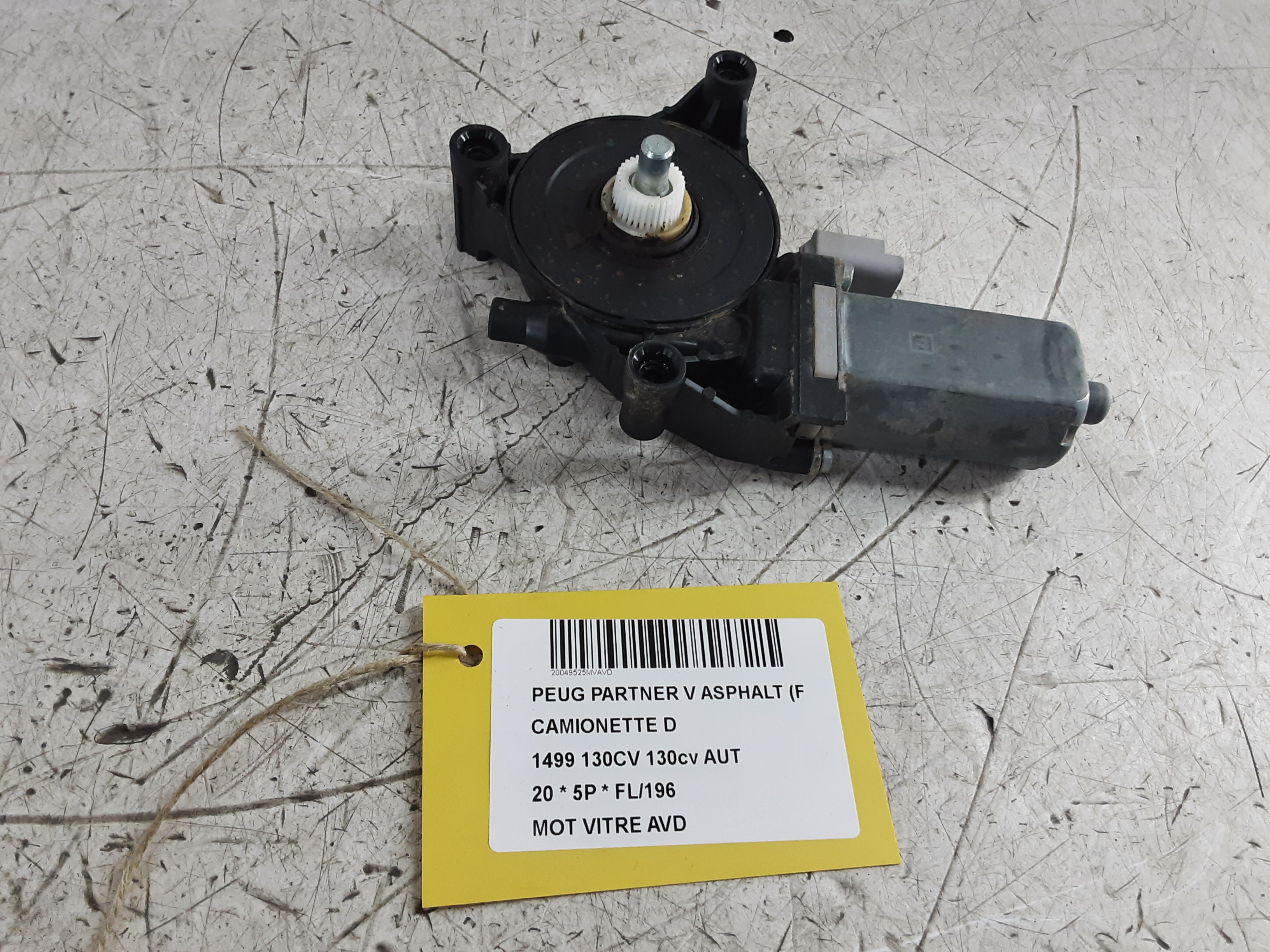 MOTOR RUITMECHANISME VOOR RECHTS