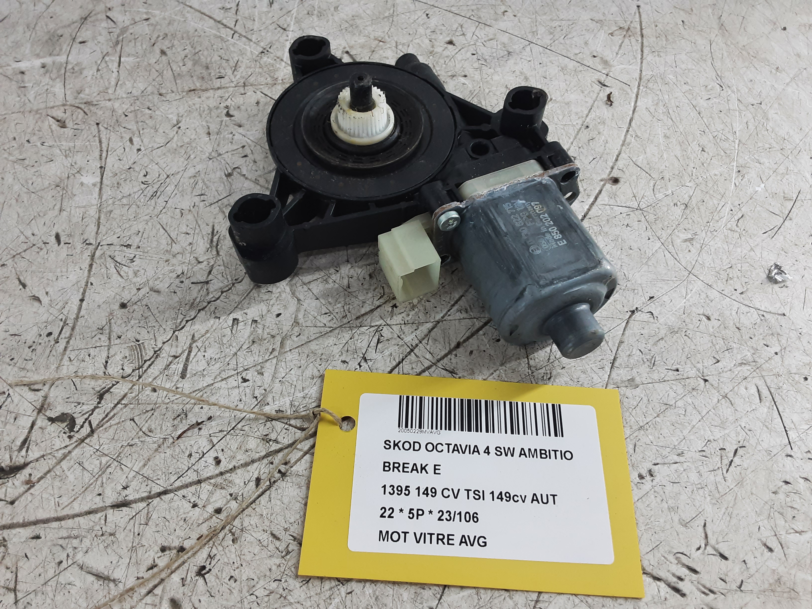 MOTOR RUITMECHANISME VOOR LINKS