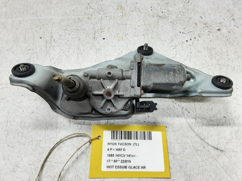 RUITENWISSERMOTOR ACHTER Hyundai TUCSON (2) 09/15 - 09/18